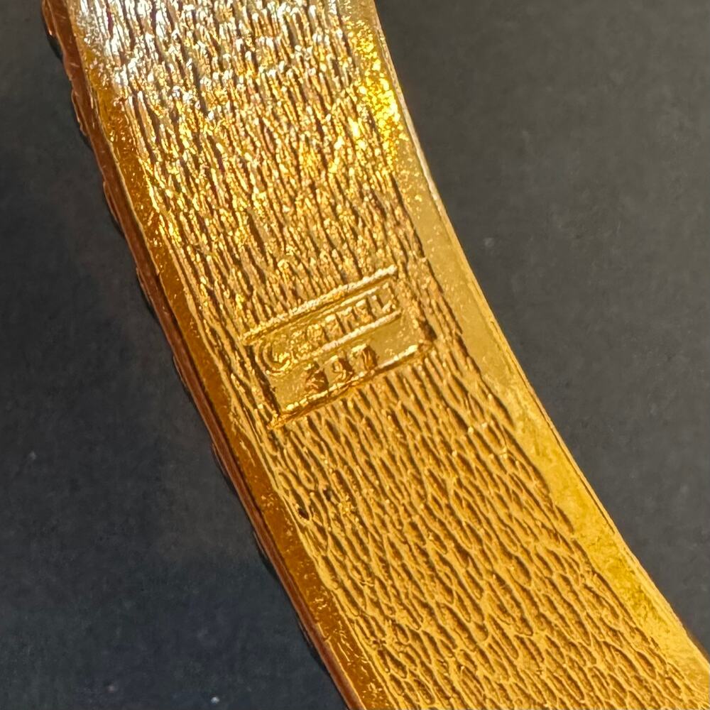 CHANEL Gold Tone Hinge Bangle Bracelet – Rare – 16cm - Picture 4 of 10